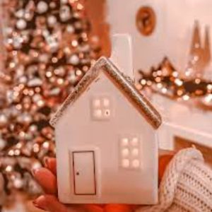 CERAMIC HOUSE ORNAMENT WITH LIGHT
