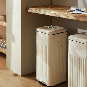 Good-Looking Rubbish Bins